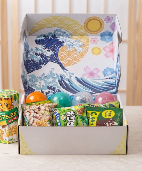 Gacha & Snack Ultimate Mystery Box (9 Snacks & 4 Gachapon Toys)